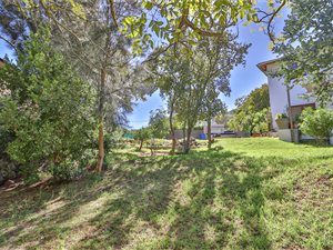457 m² Land available in Scott Estate