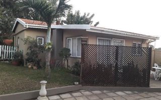 1 Bedroom Garden Cottage in Glenashley