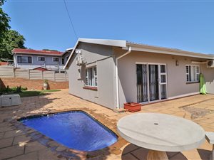 3 Bed House in Grosvenor
