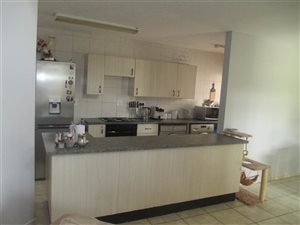 3 Bed Townhouse in Meyersdal