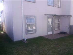 2 Bedroom Cluster in Randfontein Central