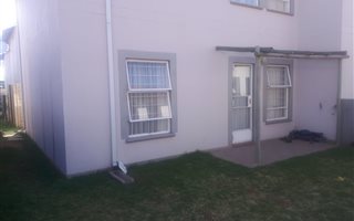 2 Bedroom Cluster in Randfontein Central