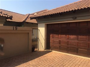 3 Bed House in Montana Park