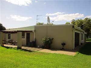 6.7 ha Farm in Quaggafontein