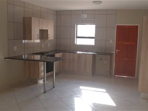 2 Bed Apartment in Rynfield