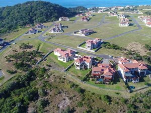 607 m² Land available in Glen Gariff