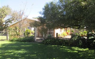 9.2 ha Farm in Nigel Central