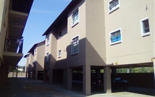 2 Bedroom Flat in Villieria