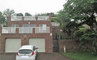 3 Bedroom House in Shallcross