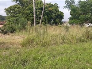 930 m² Land available in Sandfield