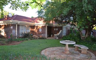 4 Bedroom House in Potchefstroom Central