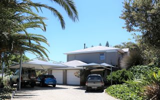 3 Bedroom House in Noordhoek