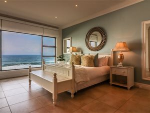 3 Bed Apartment in Westbrook