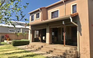 3 Bedroom House in Leeuwenhof Estate