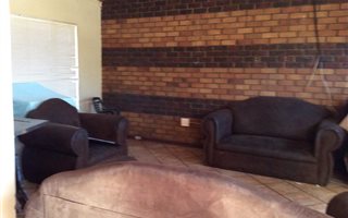 3 Bedroom House in Sherwood Gardens