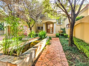 4 Bed House in Dainfern Ridge