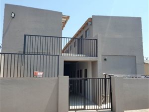 20 Bed House in Ivory Park