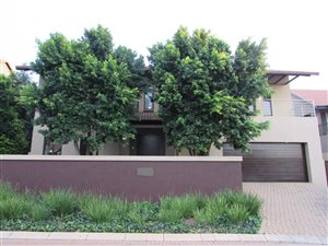 3 Bed House in Olympus Country Estate