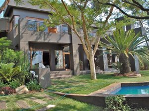 6 Bed House in Kyalami