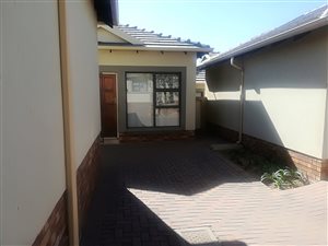 2 Bed Townhouse in Valleyview Estate