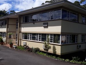 150 m² Commercial space in Kloof
