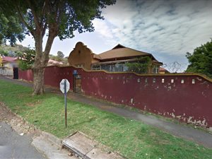 4 Bed House in Bertrams