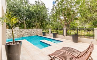 4 Bedroom House in Boschenmeer Golf Estate