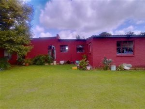 1115 m² Farm in Helderblom