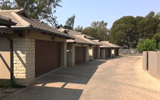 3 Bedroom House in Candlewoods Estate