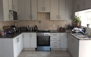 2 Bedroom Garden Cottage in Sandringham