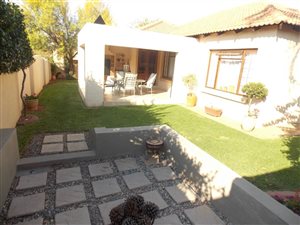 3 Bed House in Thatchfield