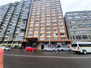 Bachelor apartment in Point Waterfront