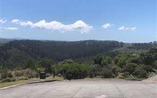 1014 m² Land available in Pezula Golf Estate
