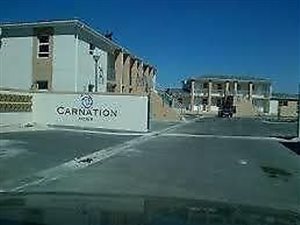 2 Bedroom Apartment in Malibu Village