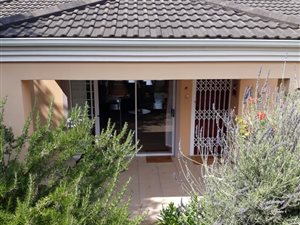3 Bed House in Old Place