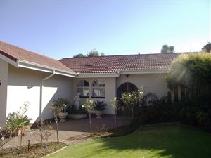3 Bed House in Grimbeek Park