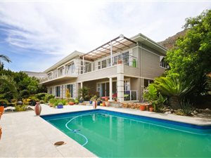 4 Bedroom House in Mountainside