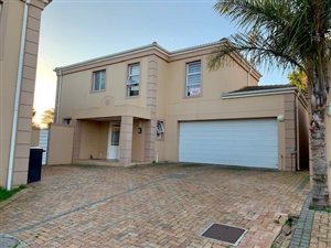 3 Bed Townhouse in Durbanville Central