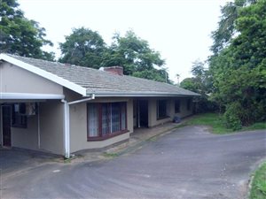 3 Bed House in Manors
