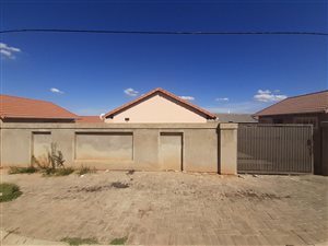 3 Bed House in Cosmo City