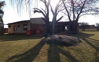 4.5 ha Farm in Witbank Central