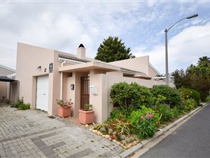 3 Bed House in Bizweni
