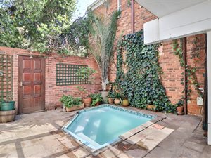 2 Bed Townhouse in Essexwold
