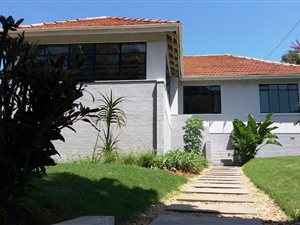 350 m² Office Space in Musgrave