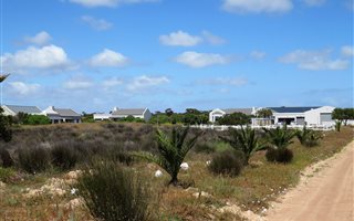 2 ha Farm in Long Acres