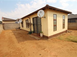3 Bed House in Goudrand