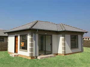 2 Bed House in Benoni Central