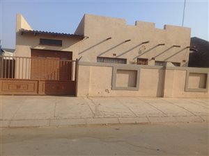 2 Bed House in Kagiso