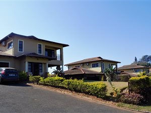 4 Bed House in Sheffield Beach