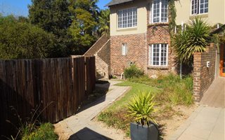 2 Bedroom Flat in Glen Austin